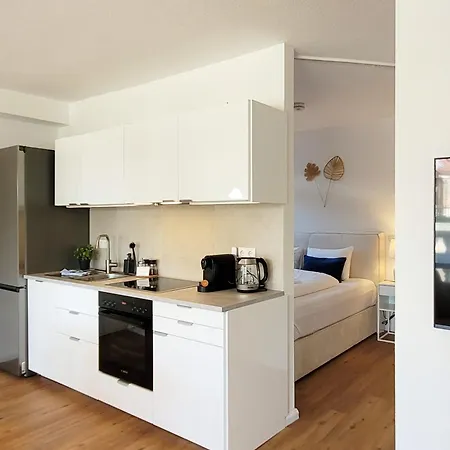 Gemuetliche Mit Meerblick Und Terrasse - Nur 50 Meter Zum Inklusive Parkplatz Und Fahrradunterstellplatz 지르크도르프