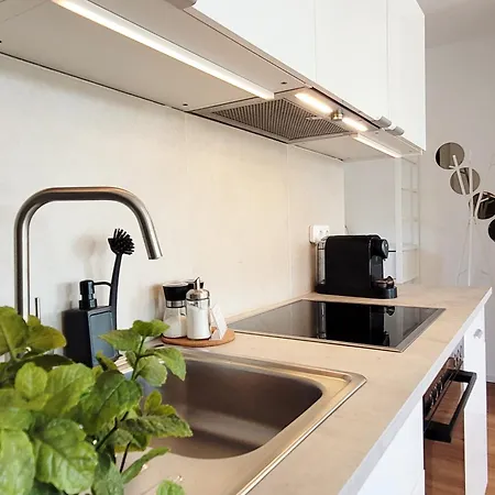 Gemuetliche Mit Meerblick Und Terrasse - Nur 50 Meter Zum Inklusive Parkplatz Und Fahrradunterstellplatz 아파트