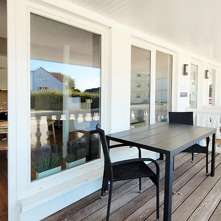 アパート Gemuetliche Mit Meerblick Und Terrasse - Nur 50 Meter Zum Inklusive Parkplatz Und Fahrradunterstellplatz *