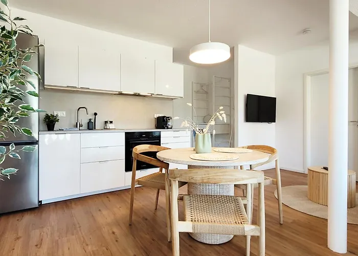 Gemuetliche Mit Meerblick Und Terrasse - Nur 50 Meter Zum Inklusive Parkplatz Und Fahrradunterstellplatz Appartement Sierksdorf