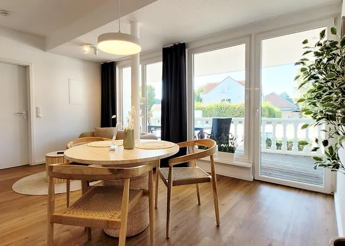 Appartement Gemuetliche Mit Meerblick Und Terrasse - Nur 50 Meter Zum Inklusive Parkplatz Und Fahrradunterstellplatz